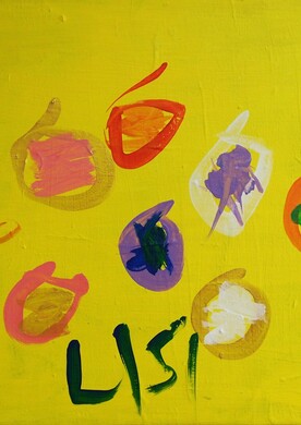 Ein farbenfrohes Gem&auml;lde auf leuchtend gelbem Hintergrund. Acht abstrakte, kreisf&ouml;rmige Farbtupfer in verschiedenen Farbkombinationen &ndash; darunter Rot, Gr&uuml;n, Violett und Orange &ndash; sind spielerisch &uuml;ber die Leinwand verteilt. Im unteren Bereich steht in markanten, schwarzen Pinselstrichen der Name &sbquo;LISI&lsquo;.